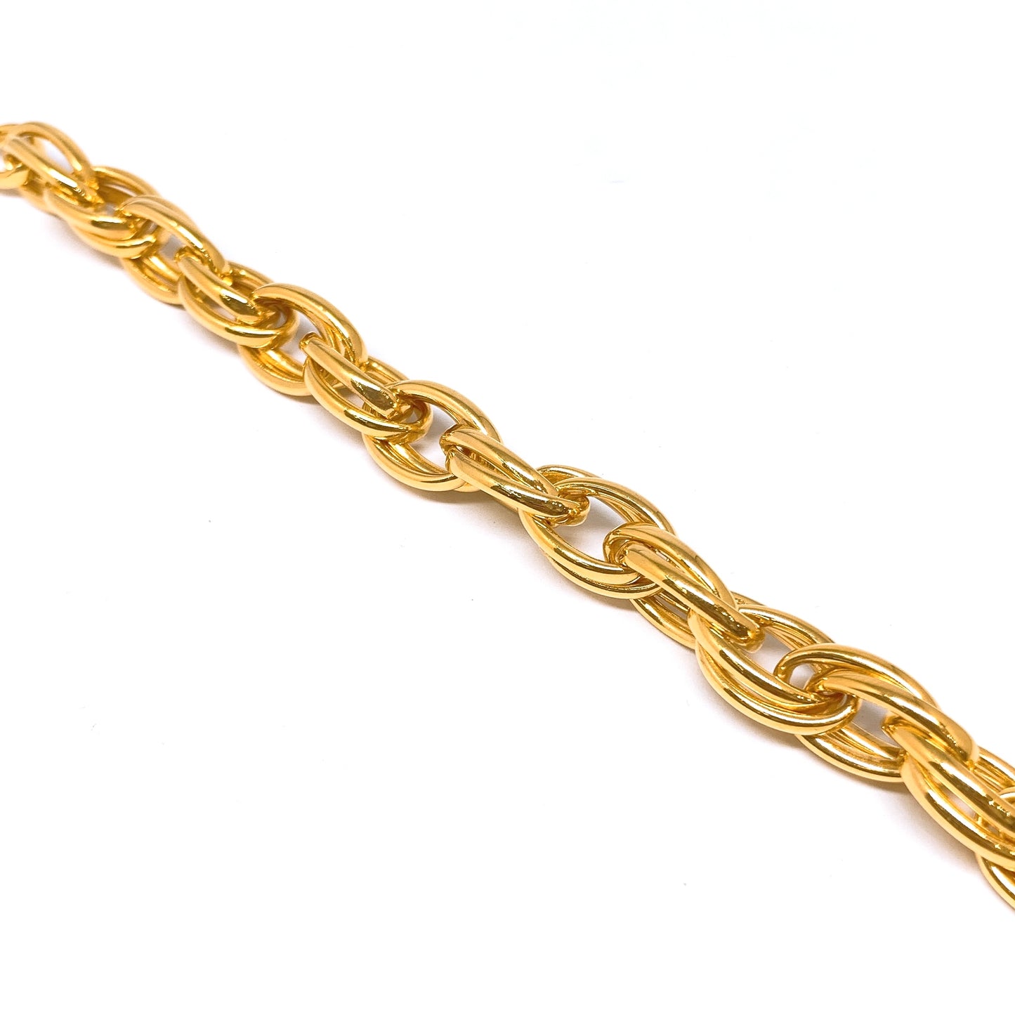 Chunky Interlinked Oval Hoops Bracelet