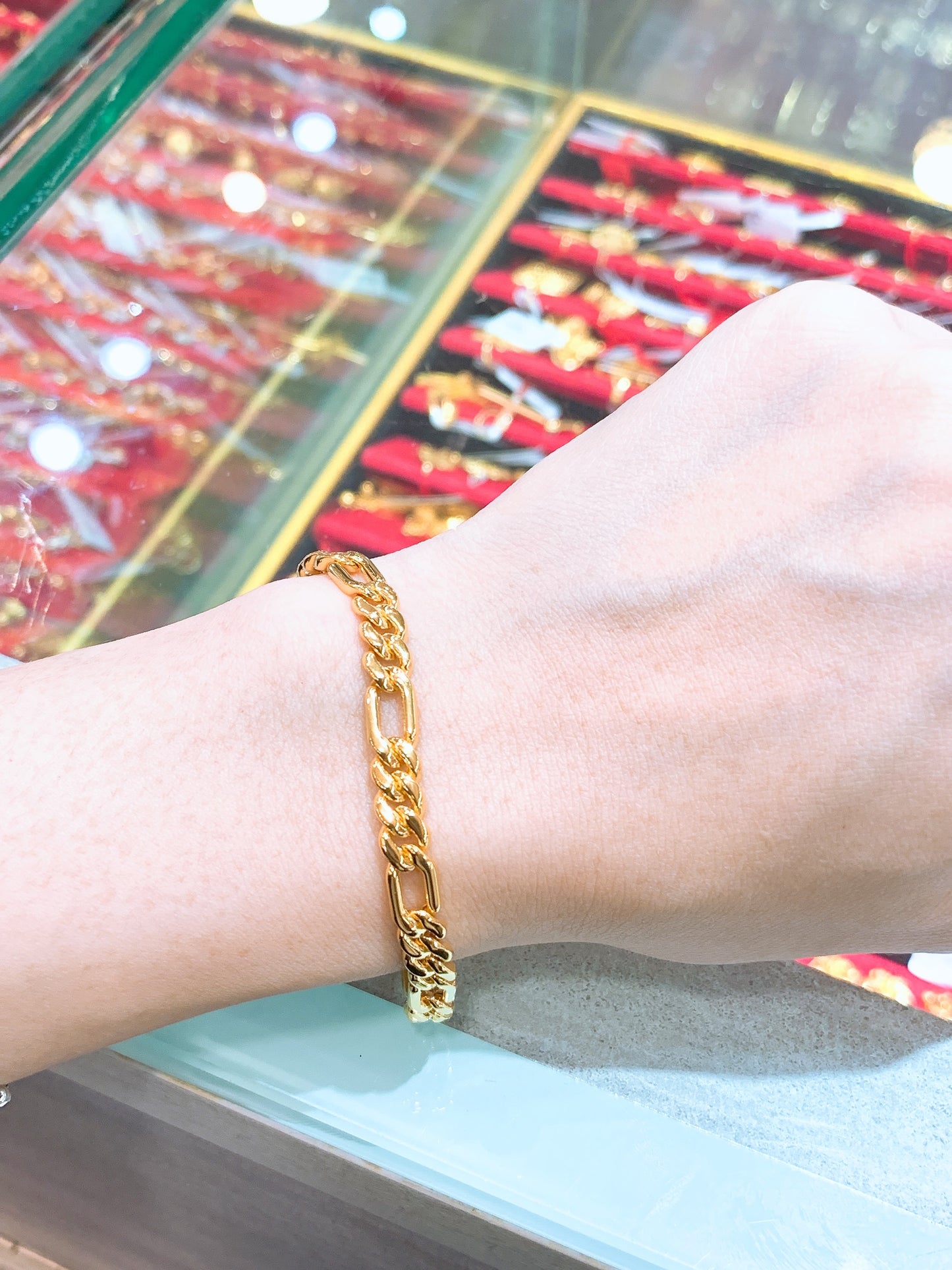 Polished Figaro Bracelet