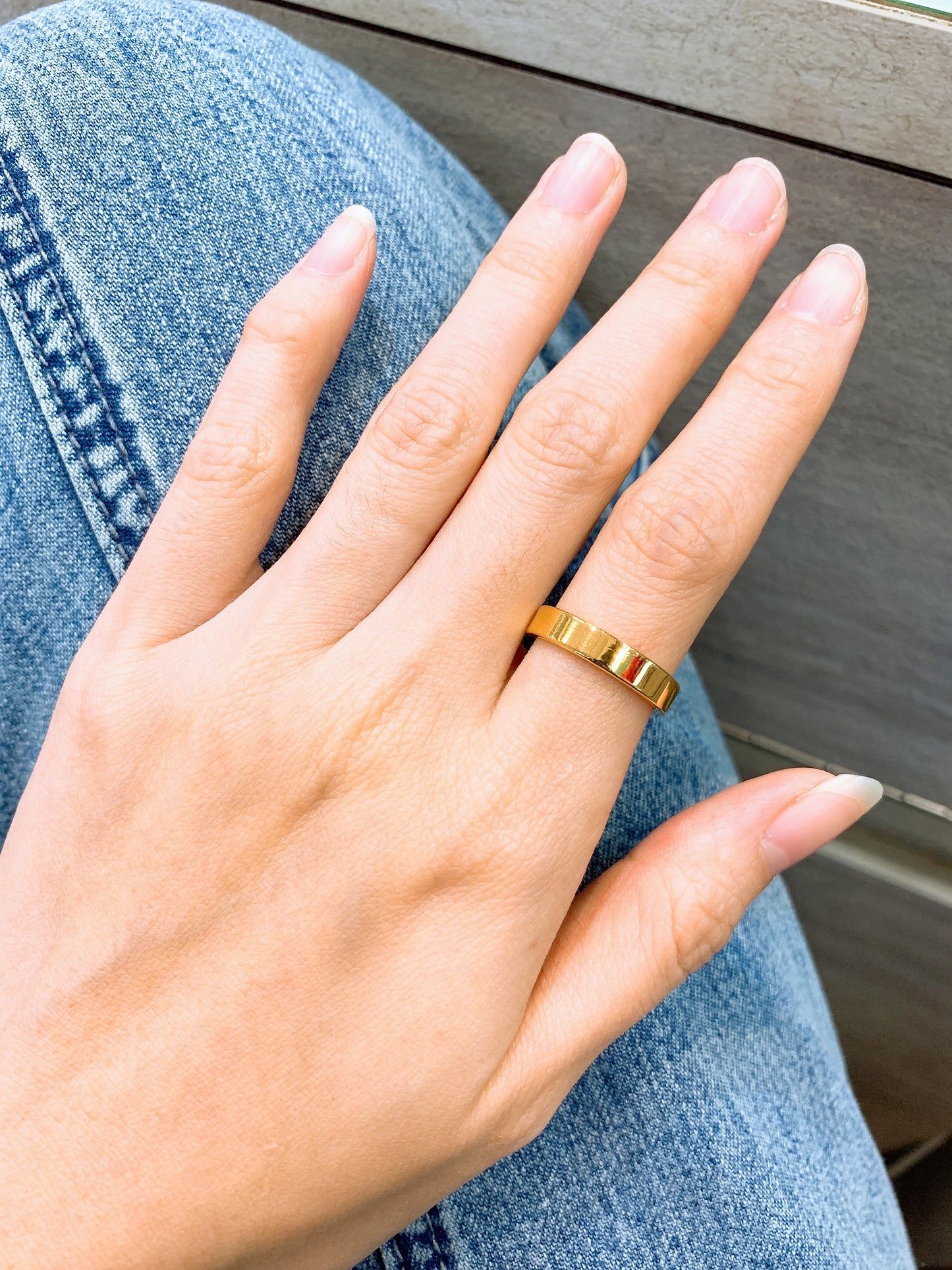 Hollow Flat Plain Ring