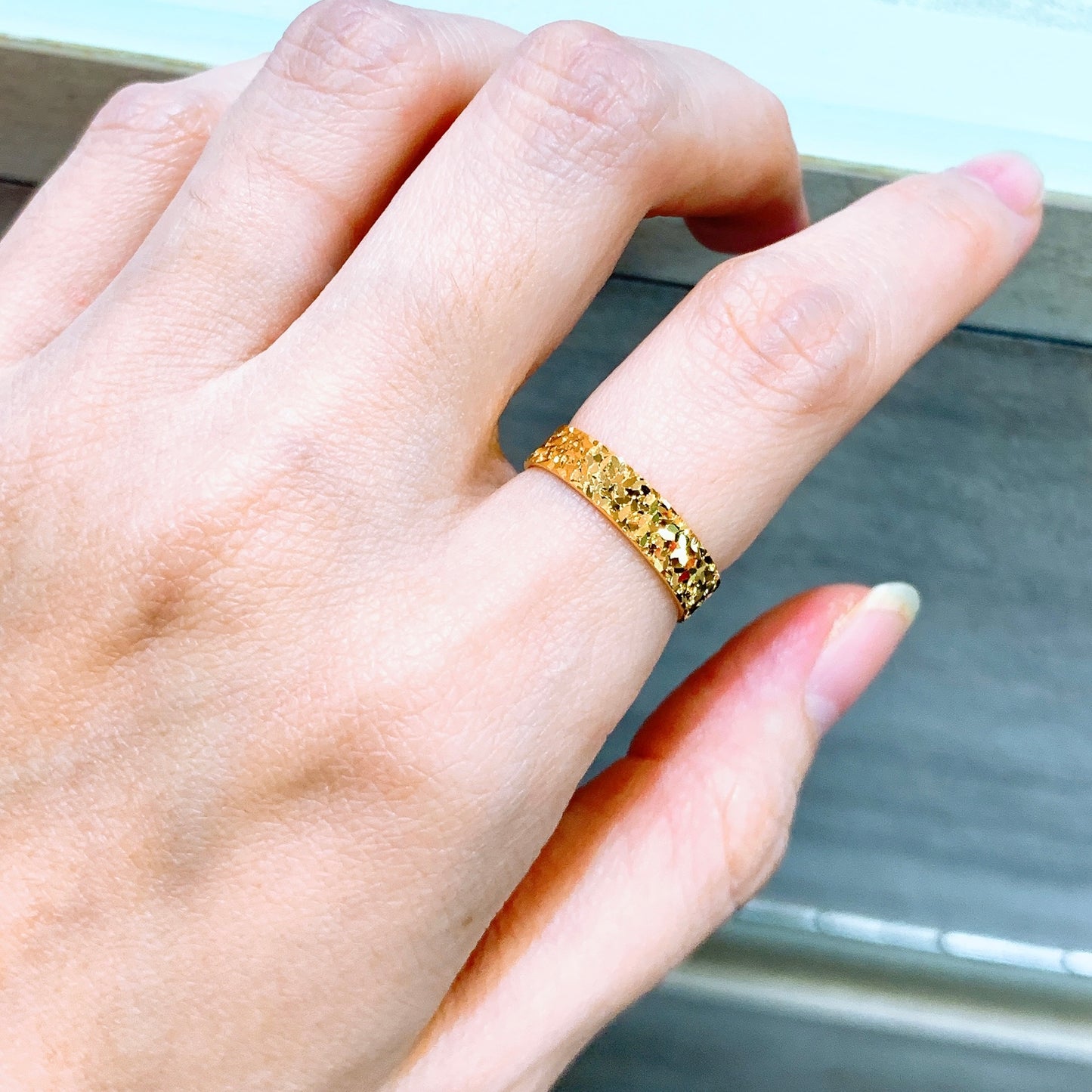Crushed Ice Comfort Ring