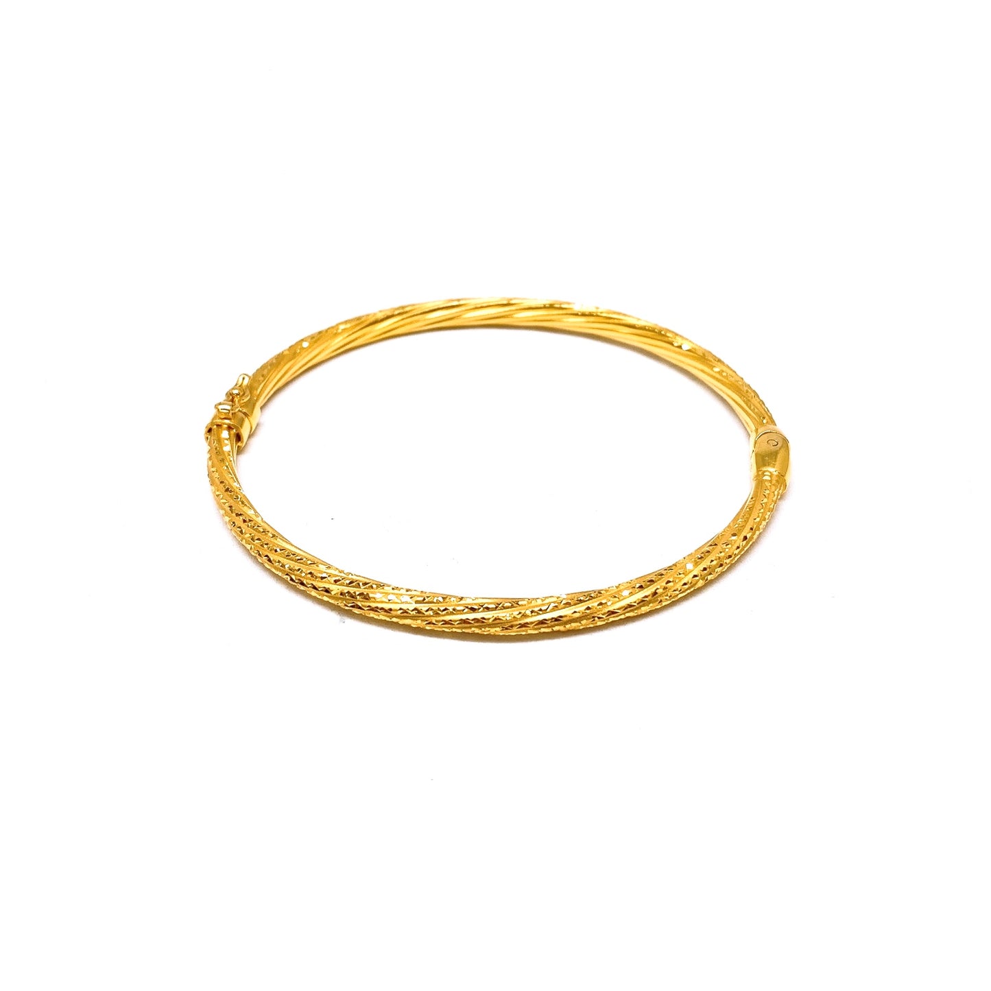 Matte Twist Cutting Bangle - Oval