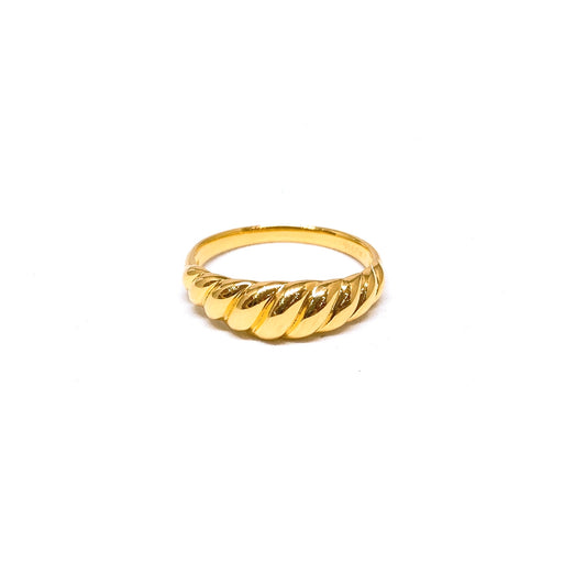 Croissant Ring