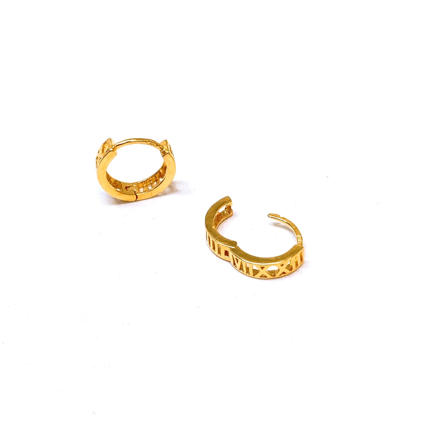 Polished Roman Cut-Out Earring Hoops