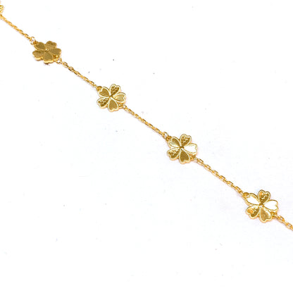 Sequin Blossoms Dainty Bracelet