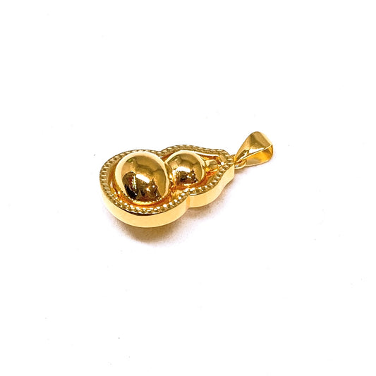 Polished Spinning Gourd Pendant